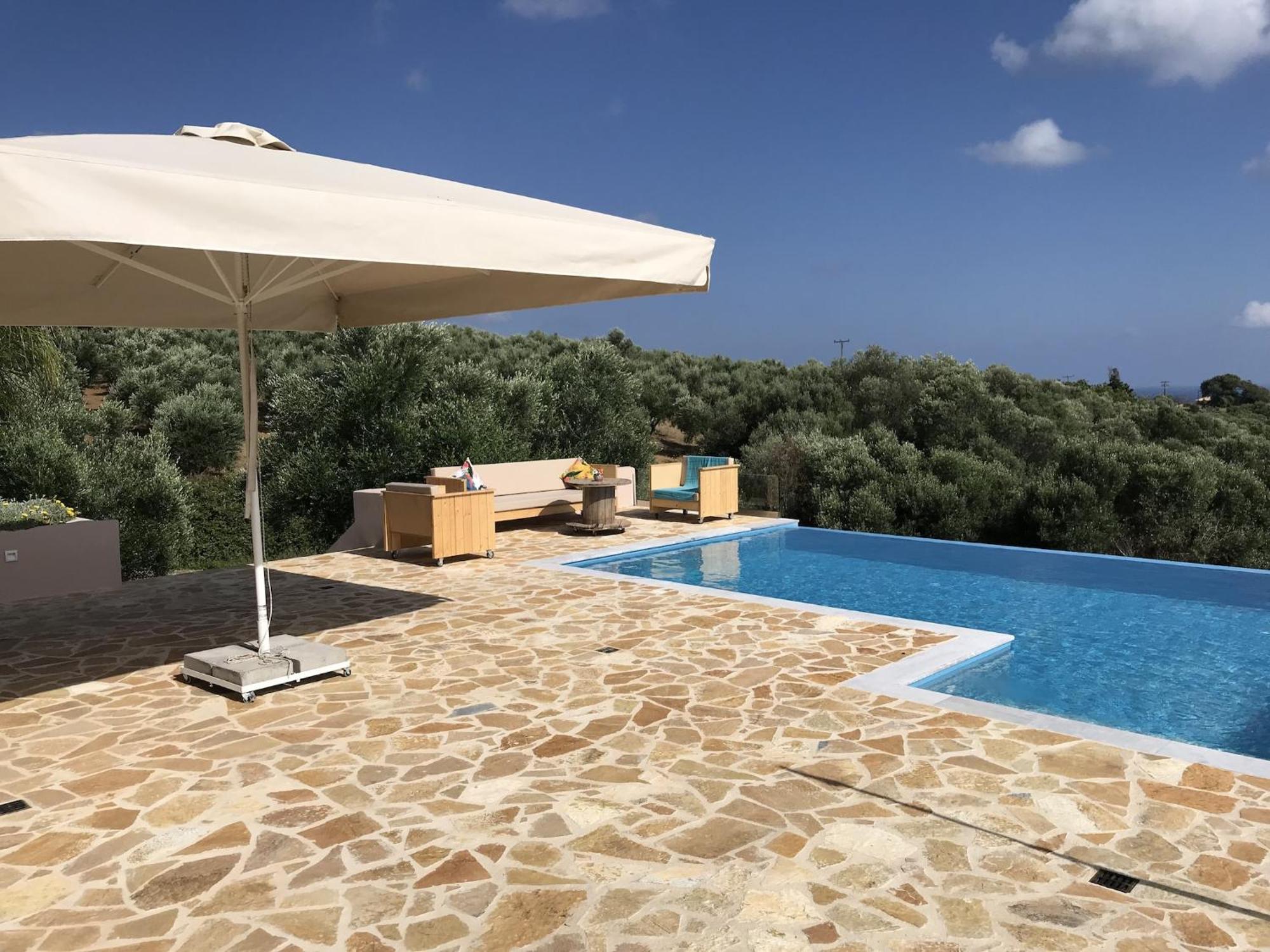 Luxurious Villa In Peloponnese With Swimming Pool Kamária Exteriör bild