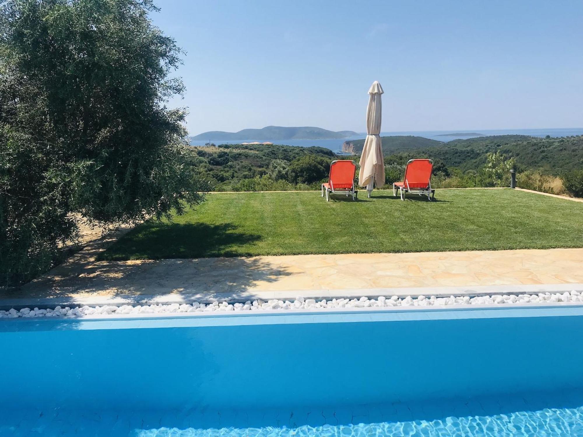 Luxurious Villa In Peloponnese With Swimming Pool Kamária Exteriör bild
