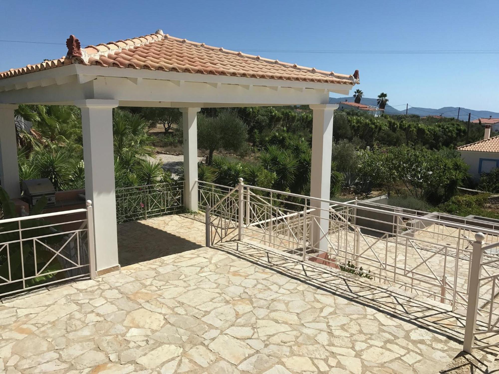 Luxurious Villa In Peloponnese With Swimming Pool Kamária Exteriör bild